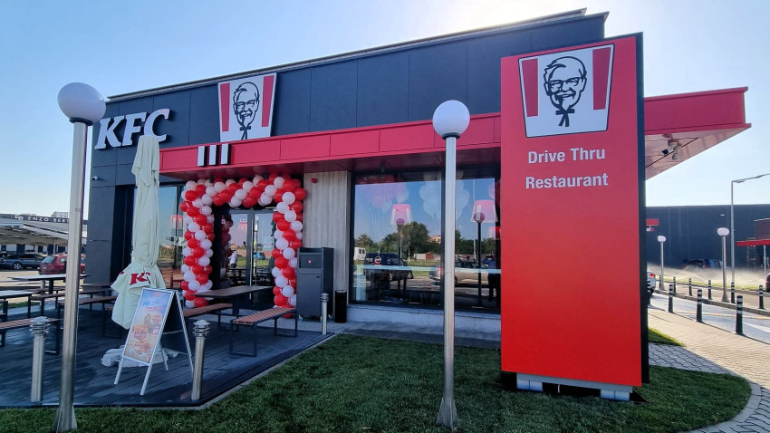 Sphera Franchise Group investește 1 milion de euro în prima unitate KFC Drive Thru din Craiova