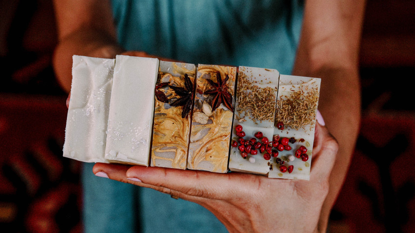 Târgul cadourilor de designer NOËL revine în 14-15 decembrie cu peste 100 de creatori și mii de produse de colecție