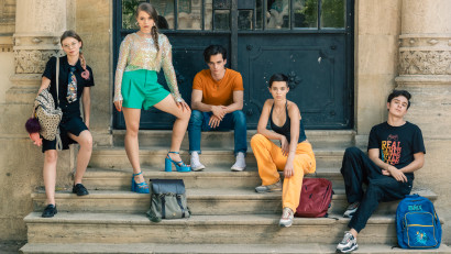 Karina Jianu, Ștefan Iancu, Ana Toda, Dragoș Prundeanu și Alexia Galeș - tinerii actori din cel mai nou film pentru adolescenți: HOȚII DE SUBIECTE