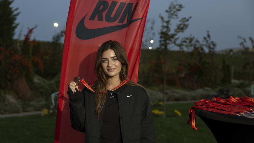 Romanian Artists Agency semnează un parteneriat emblematic cu Sport Time (distribuitorul Nike), având-o pe Ana Bodea ca brand ambasador în România