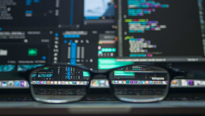 Cele mai căutate abilități digitale &icirc;n 2025 pe piața muncii din Rom&acirc;nia