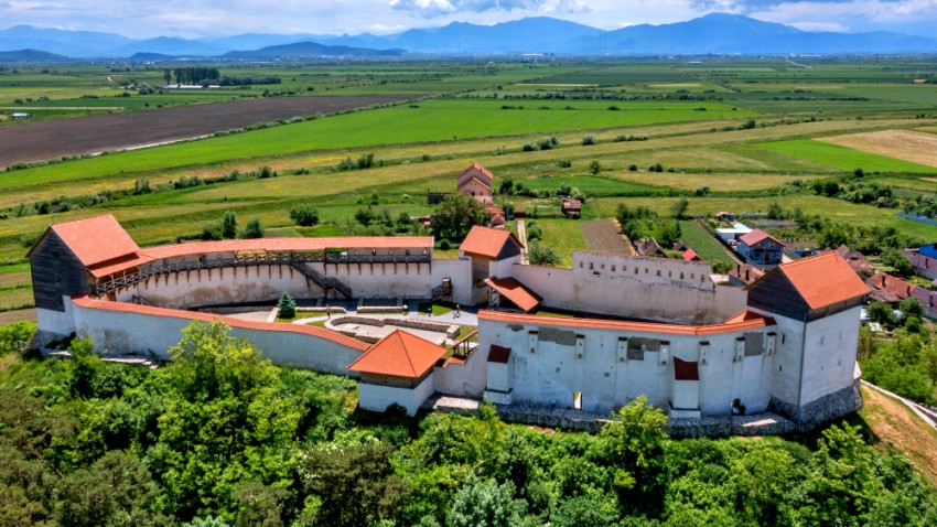 De 1 Iunie, Cetatea Feldioara devine Cetatea Copiilor. Obiectivele din programul „România Atractivă” vin la pachet cu o istorie fascinantă și cu evenimente pe măsură