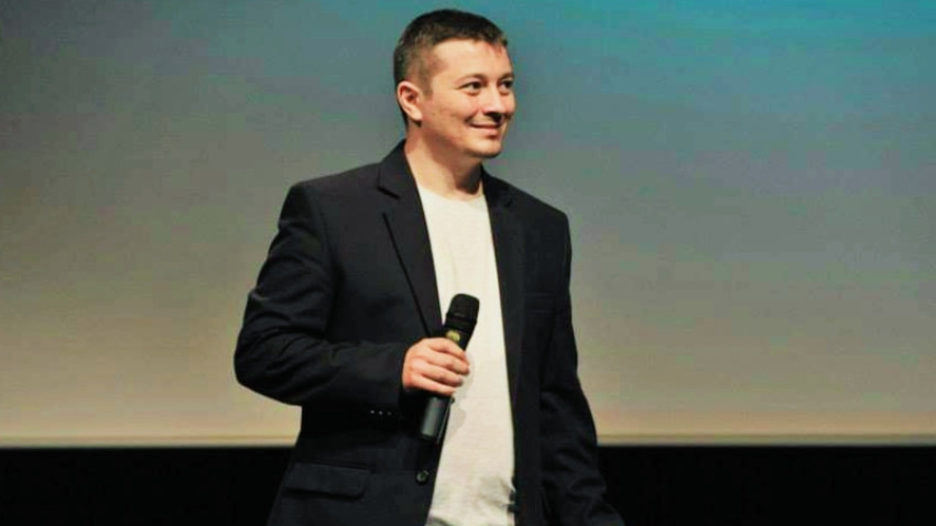 [Hai cu votul] Bogdan Ciuclaru: Mi-ar plăcea să conștientizăm valoarea reală & colectivă a participării individuale la mersul cetății, să ne bucure că suntem încă întrebați