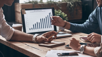 Marketingul digital care chiar crește business-ul, nu doar bugetul de ads