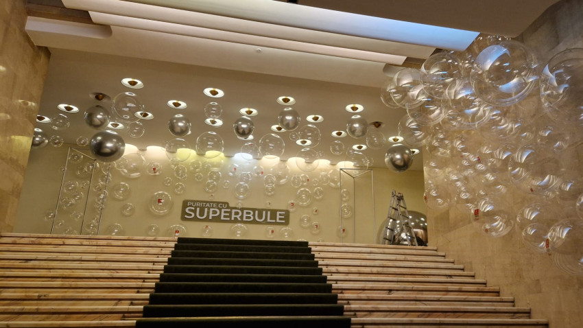 Takeover la FOMO: „Puritate cu SUPERBULE”, o activare AQUA Carpatica marca TheABC.ro