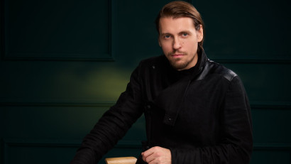 Marius Tudose: Ca să alegi o fotografie bună, invariabil vei renunța la altă fotografie bună. Și noi ca fotografi suntem niște manipulatori prin omisiune