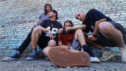 [Gen Punk] Martalogii: Să fii martalog &icirc;nseamnă să nu te intereseze ce crede nimeni despre tine, să nu-ți iei vreodată aere de om prea serios și să &icirc;ncerci mereu să faci ce nu s-a mai făcut
