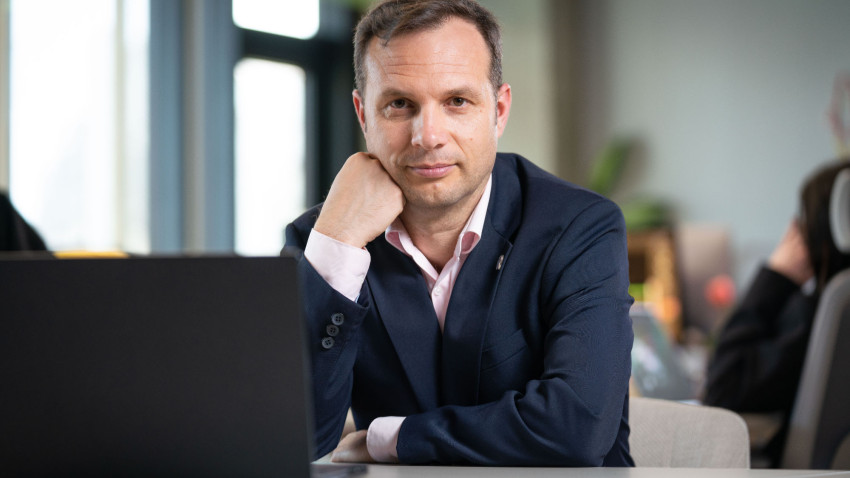 UTCB lansează o platformă digitală revoluționară: studenții în centrul unui ecosistem universitar modern