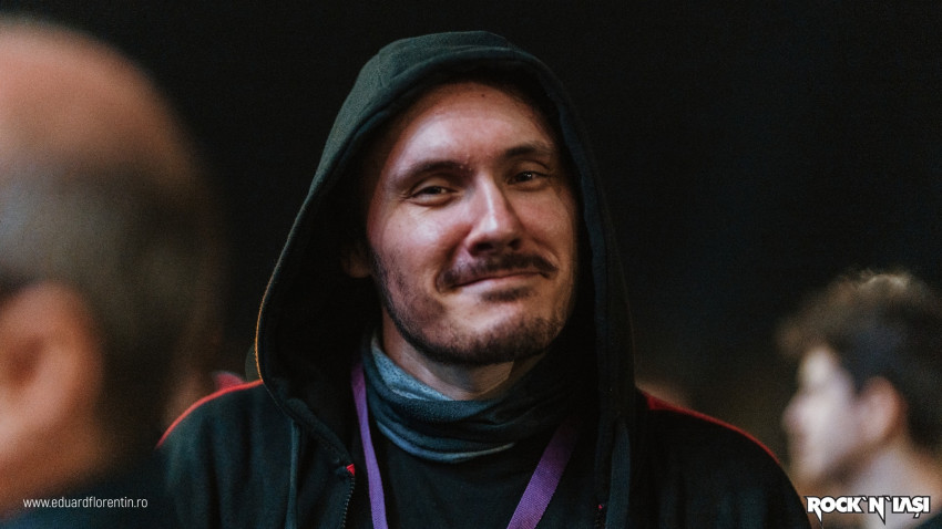 Paul Pișta: Trăim într-o epoca predominată de clipuri video, dar scrisul are farmecul său. Atâta timp cât încă mai există presă și informație scrisă, vor exista și cititori