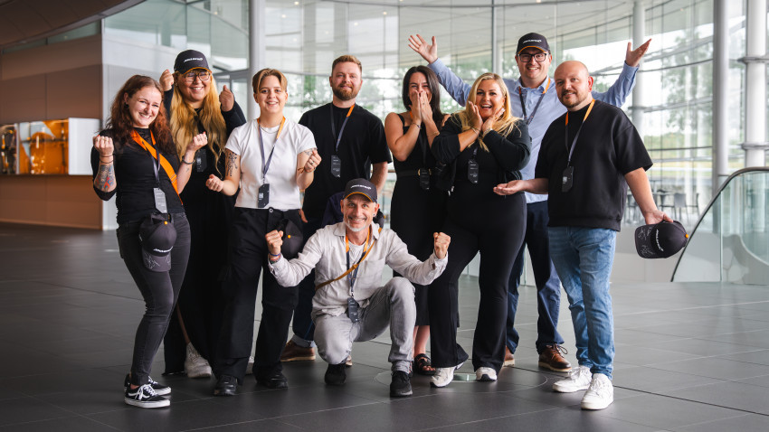 VELO și echipa McLaren de Formula 1 creează o experiență memorabilă pentru fani prin campania "Live Your Fandom"