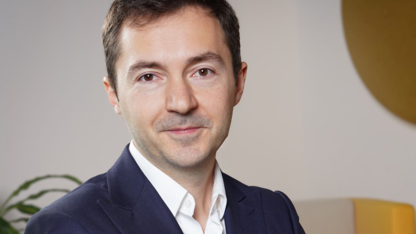 Colliers: Încrederea consumatorilor români a coborât la unul dintre cele mai scăzute niveluri din ultimii 15 ani  