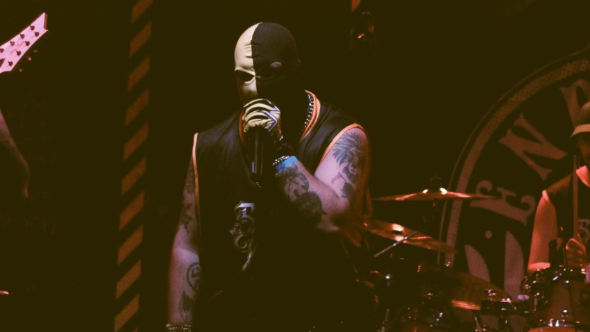 [Gen Punk] George „Maggot” Roșca: Milităm împotriva nedreptății, inconsecvenței, ipocriziei, standardelor duble, nepotismelor, traficului de influență