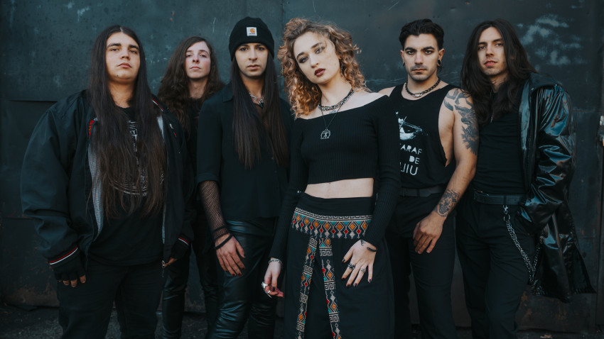 [Gen Punk] Fittonia: Suntem o operațiune complet diy, self managed, self produced, de la piese, până la photoshoots și clipuri
