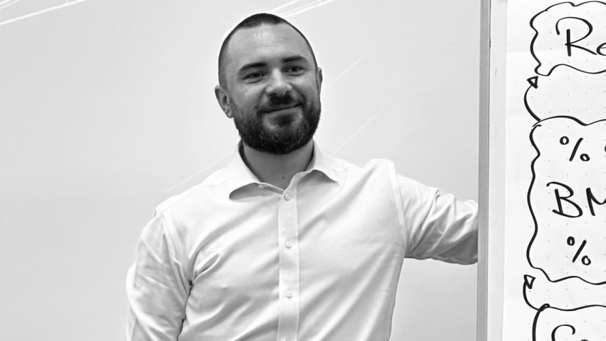 [Work & Self] Robert Iancu: Cred că dacă faci doar ce trebuie, devii robot. Dacă faci doar ce vrei, riști să te rătăcești în pasiuni. Echilibrul dintre ele e singura variantă care funcționează pe termen lung, cel puțin pentru mine