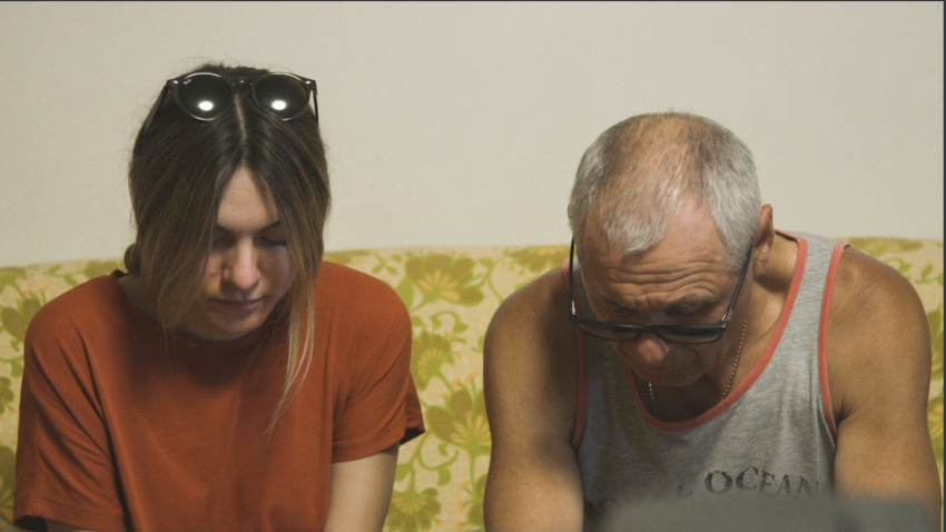 Documentarul „TATA”, regizat de Lina Vdovîi și Radu Ciorniciuc, va avea premiera în cinematografe pe 12 septembrie