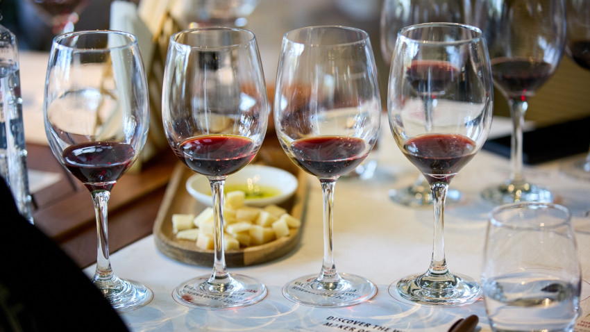 RO-Wine 2025 – un weekend dedicat excelenței în vin și gastronomie, cu recorduri și experiențe de neuitat