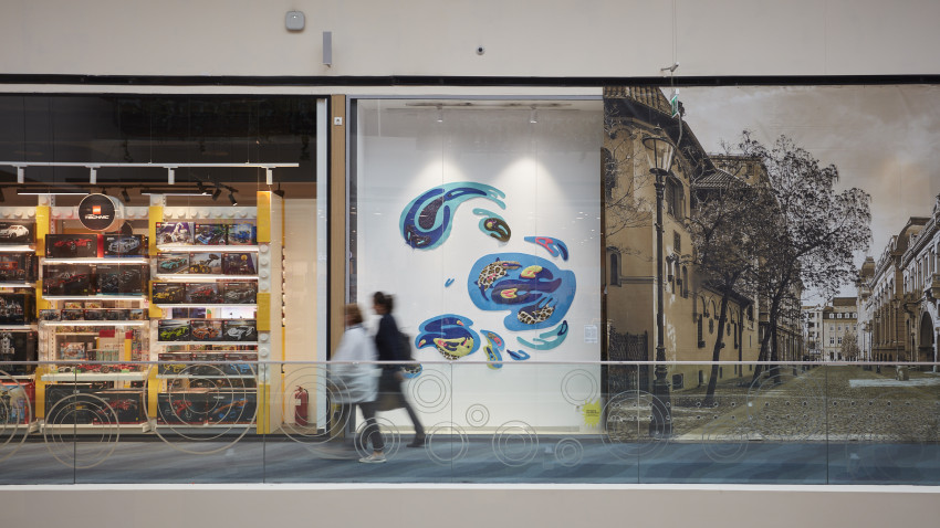 „Breaking the Silence: A Visual Narrative on Emotions Left Unspoken”. Un debut curajos într-un spațiu atipic