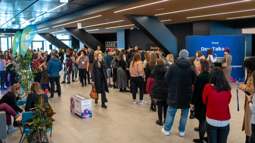 Empower Tech revine cu cea de-a doua ediție pe 18 noiembrie în București. Inspirație, mentorat și o comunitate care sprijină femeile din tech și business