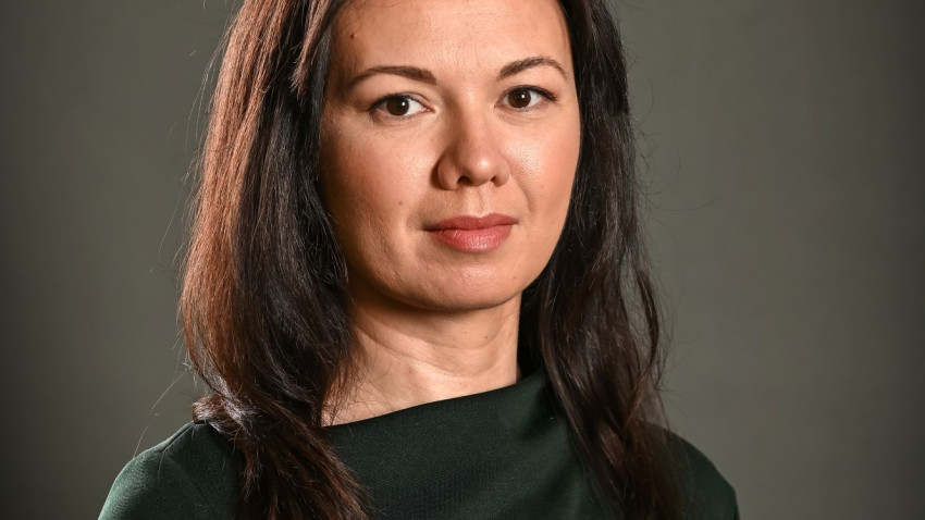 Sondaj Cargus: Tot mai mulți români aleg plățile digitale în loc să scoată portofelul pentru cash la livrare