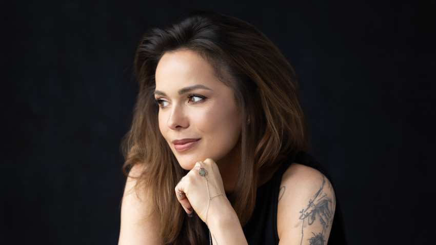 [Work&Self] Raluca Mateiu: Nu cred deloc in povestile care spun ca trebuie sa existe mereu echilibrul perfect intre viata personala si cea profesionala, pentru ca un 50/50 nu va exista niciodata