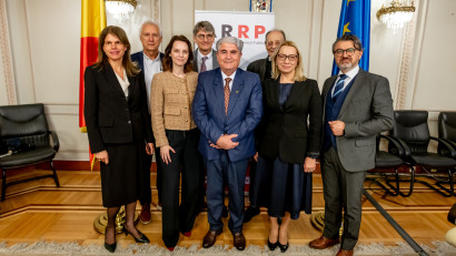 Dezinformarea destabilizează economia, instituțiile și companiile. Mesaj ferm din partea ARRP la aniversarea de 30 de ani