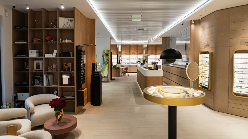 Eye Temple deschide unul dintre cele mai exclusiviste showroomuri de optică din România