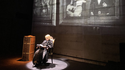 Povestea continuă: Teatrul Grivița 53 &icirc;și deschide porțile la miezul nopții cu &bdquo;Iubirea din noaptea prohodului&rdquo;, o lectură-performativă cu Rodica Mandache, text de Nora Iuga special pentru Grivița 53