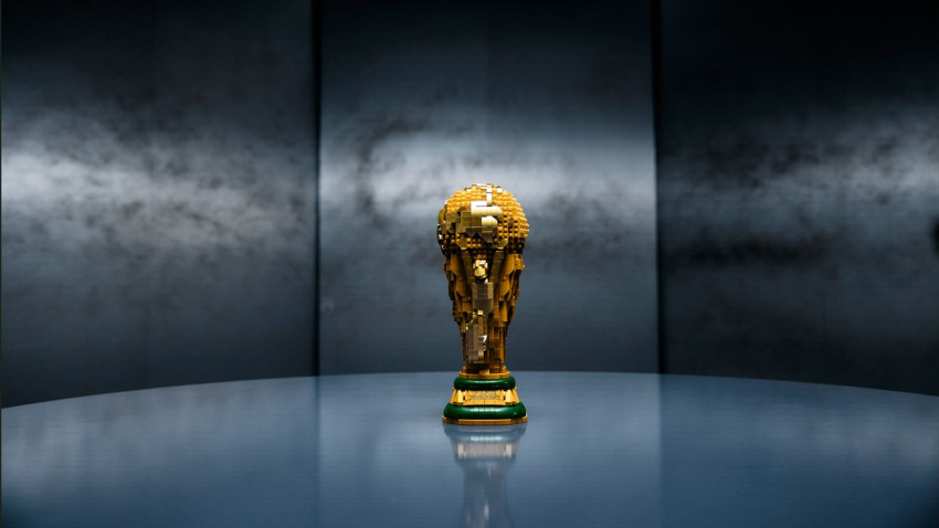 Construiește Cel Mai Mare Premiu al Lumii: Grupul LEGO și Cupa Mondială FIFA™ marchează începutul primei lor colaborări