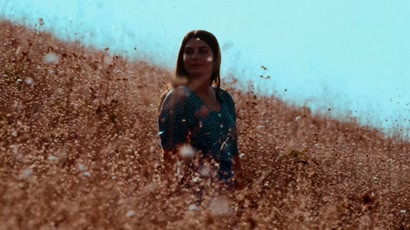 Touched Romania - Bratara Solidaritatii - Povestea Elianei