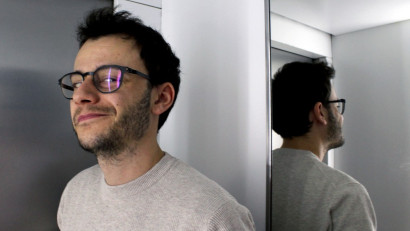 Codruț Baciu: Am editat foarte mult. Rescris de-a dreptul. Scriu de c&acirc;nd mă știu, dar niciodată at&acirc;t de asumat și serios