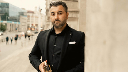 [Parfumuri rom&acirc;nești] Alexandru Marian: Cea mai mare provocare este să răm&acirc;i constant, să nu faci rabat de la calitate. Așa poți răzbi printre cei mari