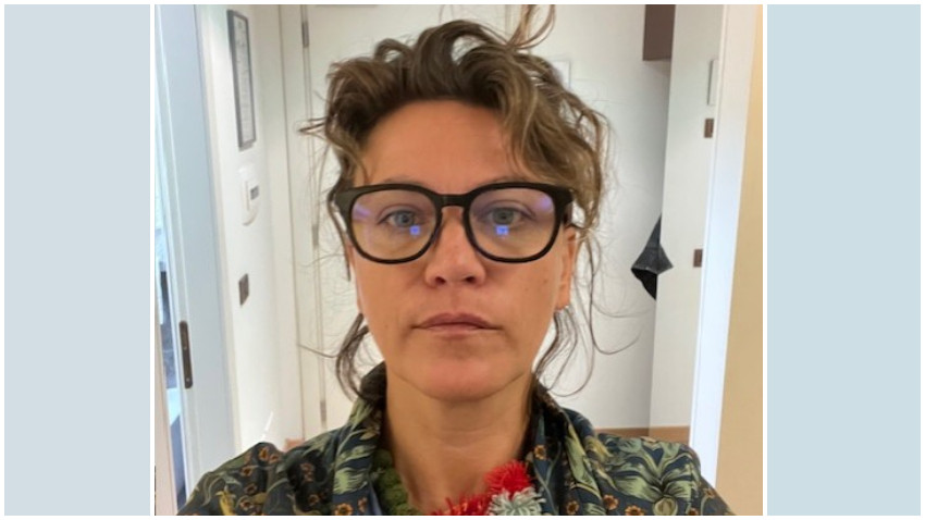 [Restart 2026] Raluca Feher: Cred că tiktokul, cu realismul frust, cu glumele de autobază, cu sinceritatea lui brutală, e cel care va câștiga