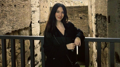 [Start &icirc;n industrie] Ruxandra Manu: Adaptabilitate e un cuv&acirc;nt potrivit pentru generația mea, mi se pare că suntem foarte conectați la ceea ce se &icirc;nt&acirc;mplă &icirc;n jurul nostru și că ne adaptăm foarte ușor ritmului alert al schimbărilor