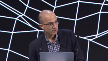 Algoritmul a devenit Autor. Yuval Noah Harari și sf&acirc;rșitul monopolului uman asupra cuvintelor