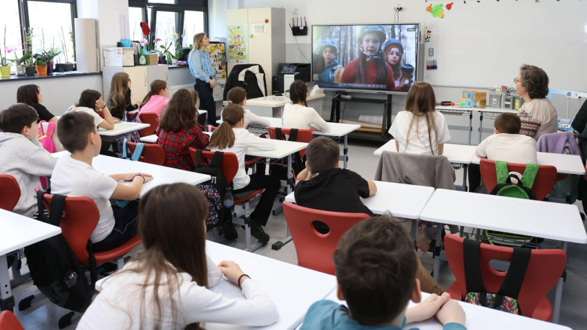 Împreună pentru generațiile viitoare: Olympus Foods și Asociația Nature Talks duc mai departe misiunea educației de mediu