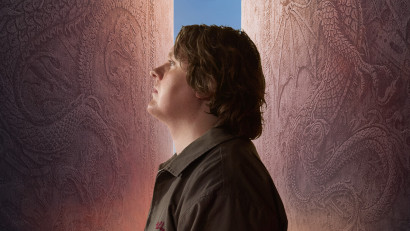 Lewis Capaldi la UNTOLD 2026. C&acirc;nd muzica devine spațiu de vindecare