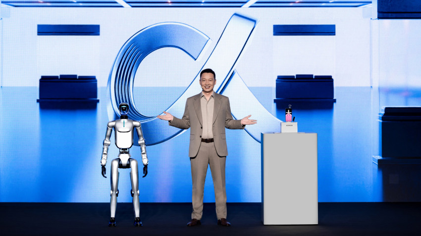 HONOR consolidează viziunea AI la MWC 2026 prin Robot Phone, robot umanoid și Magic V6. De la inovații în robotică la dispozitive flagship, HONOR prezintă noul său ecosistem AI extins