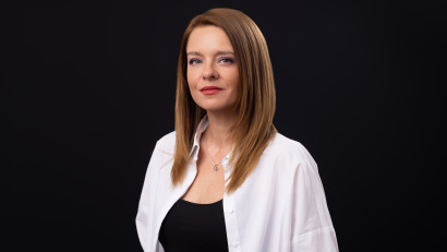 [Noua lume nouă] Aela Cotabiță: Nu &icirc;mi plac graba pusă &icirc;naintea calității și tendința de a alege zgomotul și trendurile &icirc;n locul relevanței