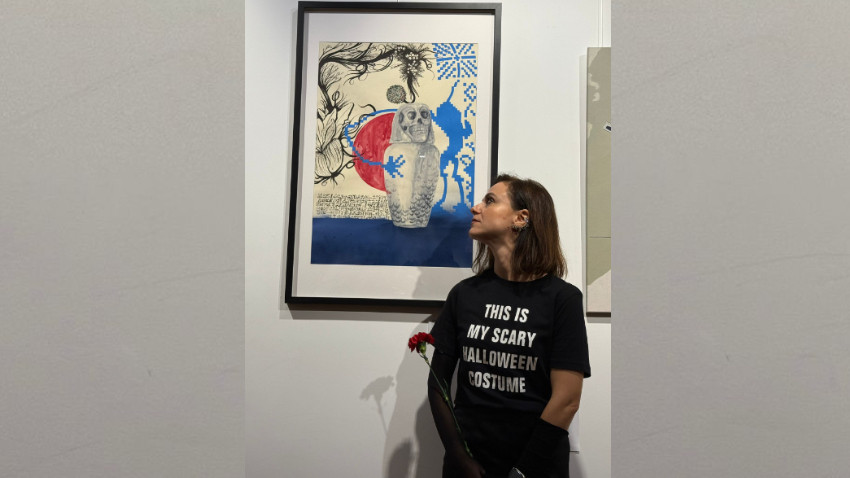 Oana Dragomir: Există tendința de a cataloga arta făcută de femei ca fiind „emoțională” sau „confesională”, în timp ce aceleași teme abordate de bărbați sunt văzute ca „universale”