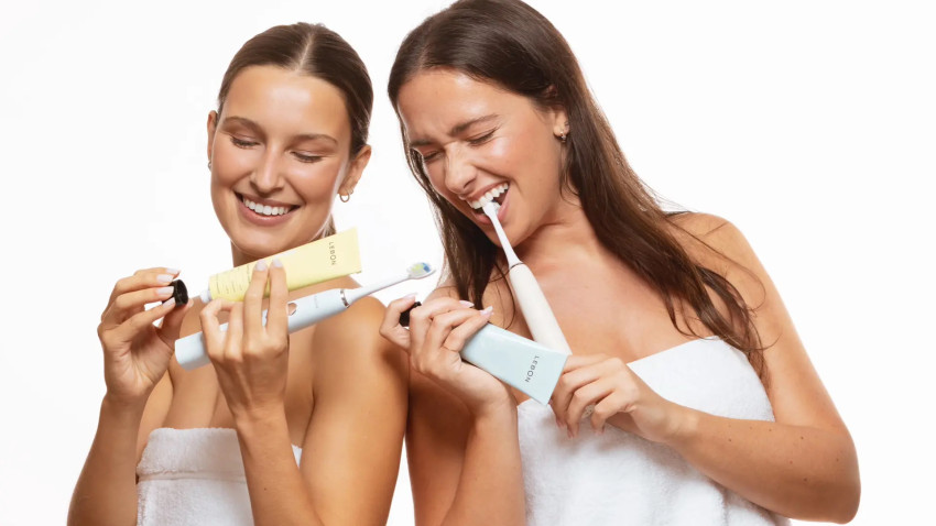 Îngrijire dentară cu ADN de parfumerie de nișă: Noua formulă LEBON, cu arome din Grasse, disponibilă exclusiv în România prin DailyCare
