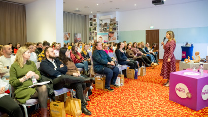 Peste 360 de viitori părinți au participat la prima serie MOM&amp;MORE 2026 &ndash; Pregătiți pentru bebeluș