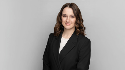 [Noua lume nouă] Adina Trandaf: Cu c&acirc;t crește volumul de conținut și ușurința cu care acesta poate fi produs, cu at&acirc;t devine mai vizibil ce nu poate fi replicat: judecata, cultura, felul &icirc;n care alegi să spui ceva