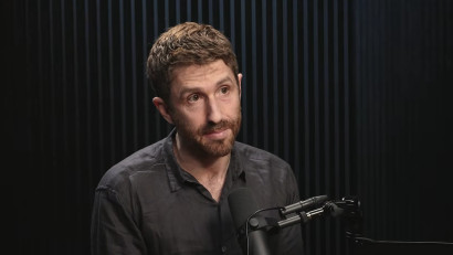 Tristan Harris: Pe măsură ce AI-ul devine capabil, puterea umană scade