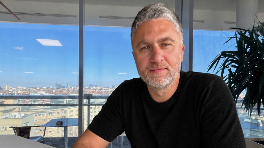 [Noua lume nouă] Vlad Petre: Pentru cine are energie, curiozitate și flexibilitate, e probabil una dintre cele mai interesante perioade din ultimii zeci de ani