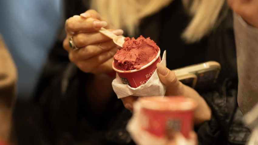Rituals și Velocità aduc experiența The Ritual of Ayurveda pe Calea Victoriei, printr-o ediție limitată de Rose Sorbetto