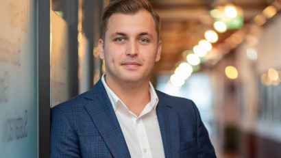 Rom&acirc;nii &icirc;și calculează mai atent bugetele, dar nu renunță la tehnologie: Achizițiile IT finanțate prin tbi bank și PC Garage au crescut cu peste 200%