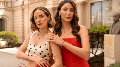 Pandora sărbatorește vara cu Alina Tanasă și Diana Enciu. The Fabulous Muses sunt imaginea campaniei de vară din Rom&acirc;nia