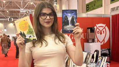 [Book Feed] Alexandra Elena Tiță: Nu regret niciodată o carte. Din fiecare am observat că am &icirc;nvățat c&acirc;te ceva, poate chiar exemple de "așa nu"