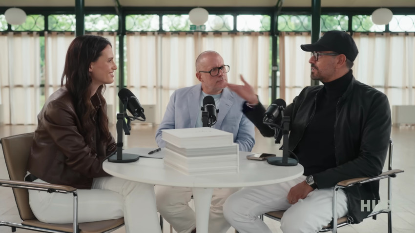 Primul Ferrari 100% electric. Jony Ive și Flavio Manzoni: Toată lumea se uită la trecut, nu la viitor, ceea ce înseamnă că meseria noastră de designeri este foarte dificilă