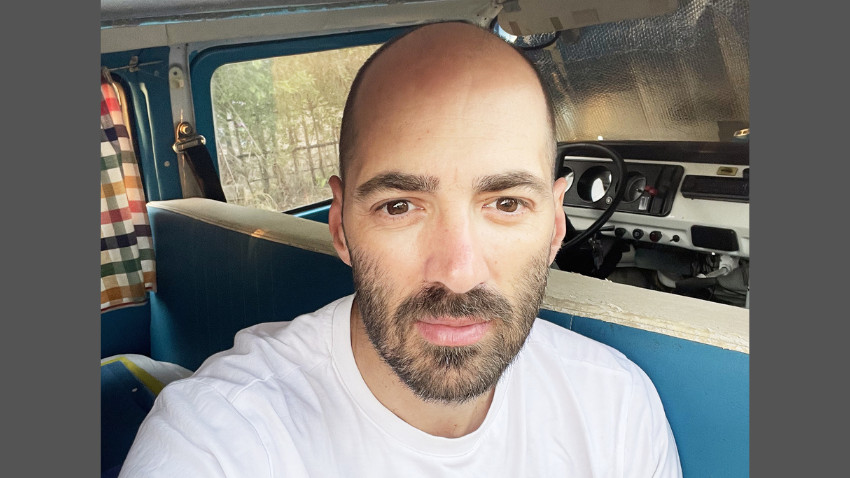 [Creative State] Teo Ungureanu: Sunt încă omul poveștilor, care a crescut cu Marca Înregistrată și Noaptea Devoratorilor de Publicitate. Îmi place advertisingul bazat pe o poveste, ca un scurt-scurt-scurt-scurtmetraj